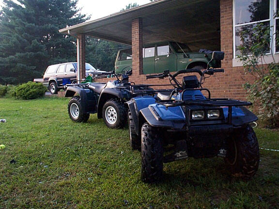 This is my '95 Suzuki King Quad, served me well for 7 years and 
will continue to serve many more, 'cuz Suzuki's DON'T DIE!!
